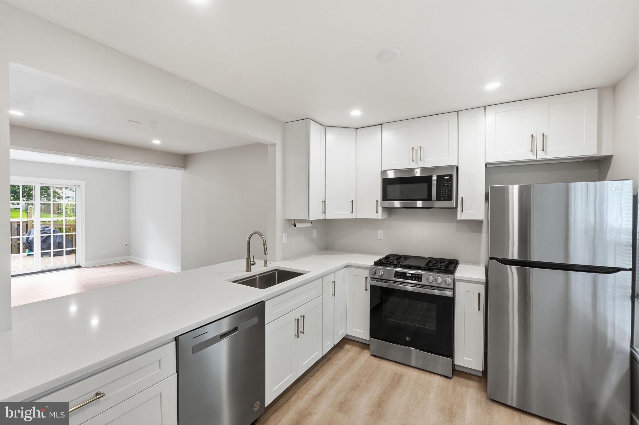 8139 HALLMARK PLACE