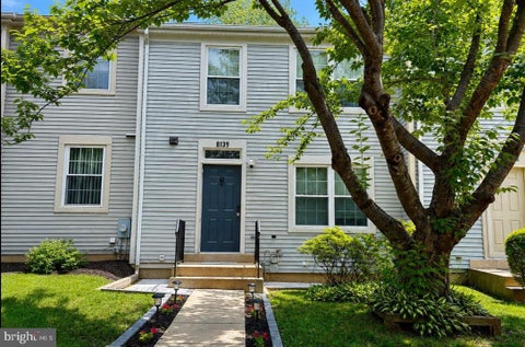 Townhouse For Sale - 8139 Hallmark Place<br/> Montgomery County, GAITHERSBURG, MD 20879