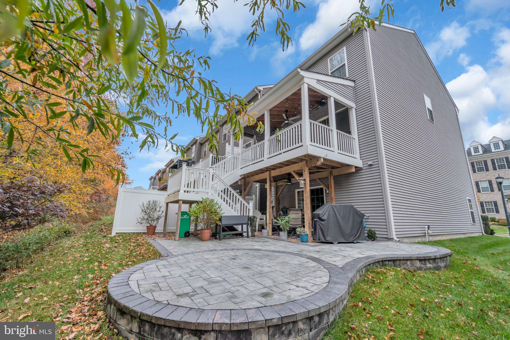 PARKSIDE AT WESTPHALIA - Residential Lease