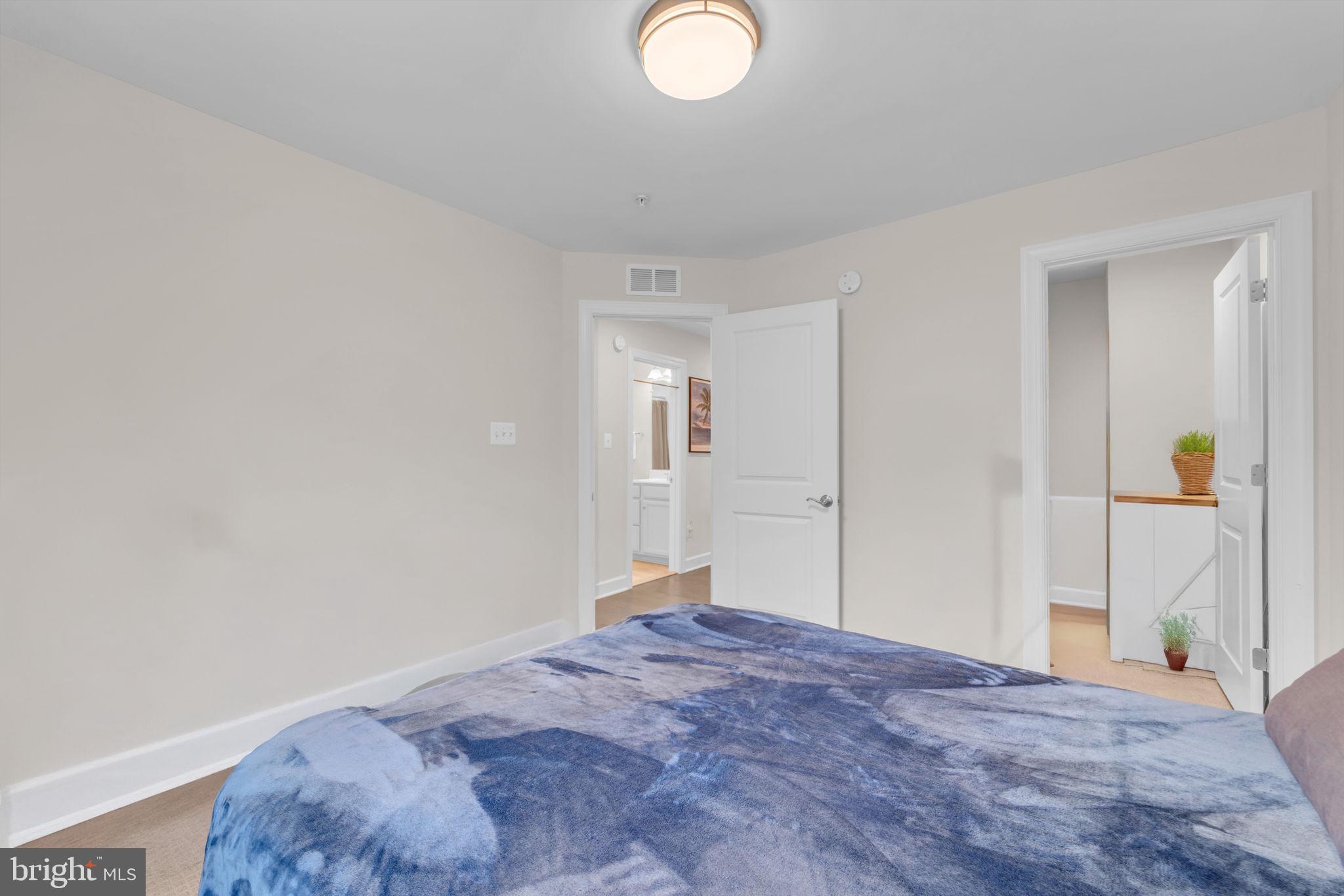 PARKSIDE AT WESTPHALIA - Residential Lease