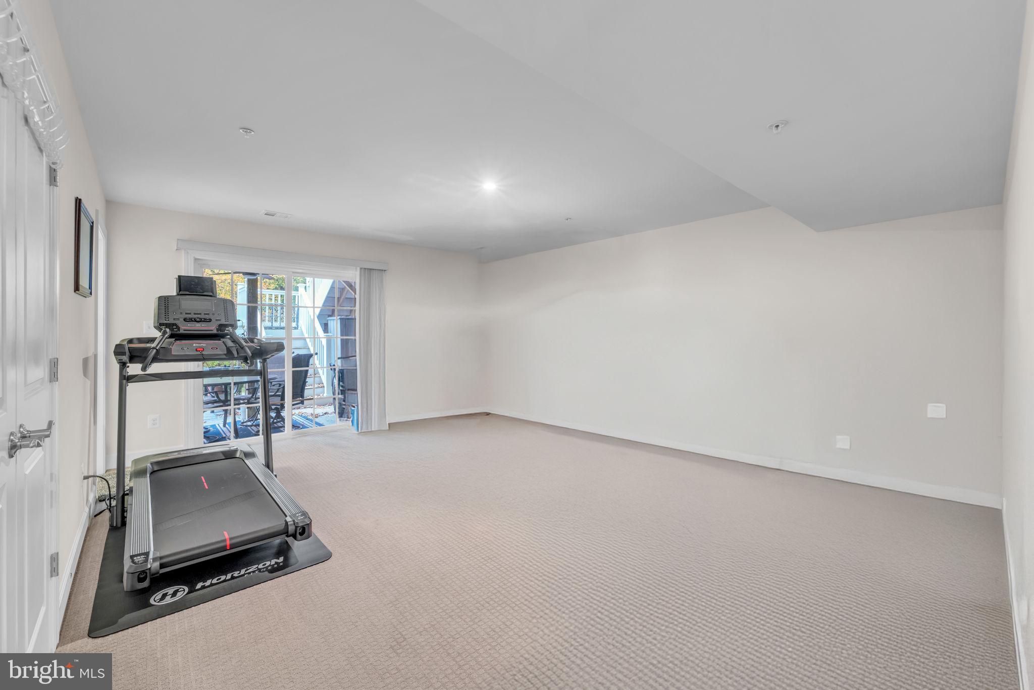 PARKSIDE AT WESTPHALIA - Residential Lease