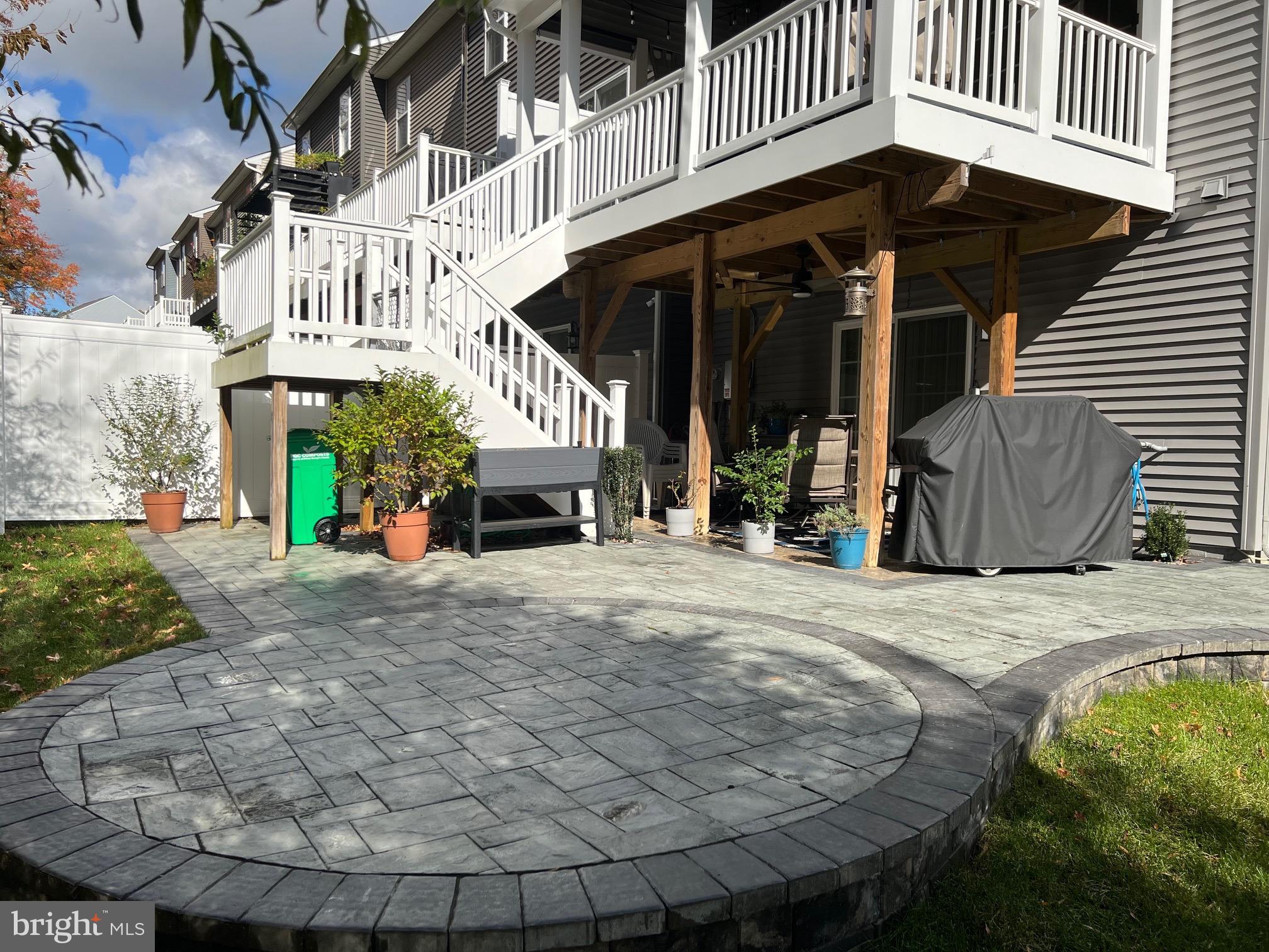 PARKSIDE AT WESTPHALIA - Residential Lease