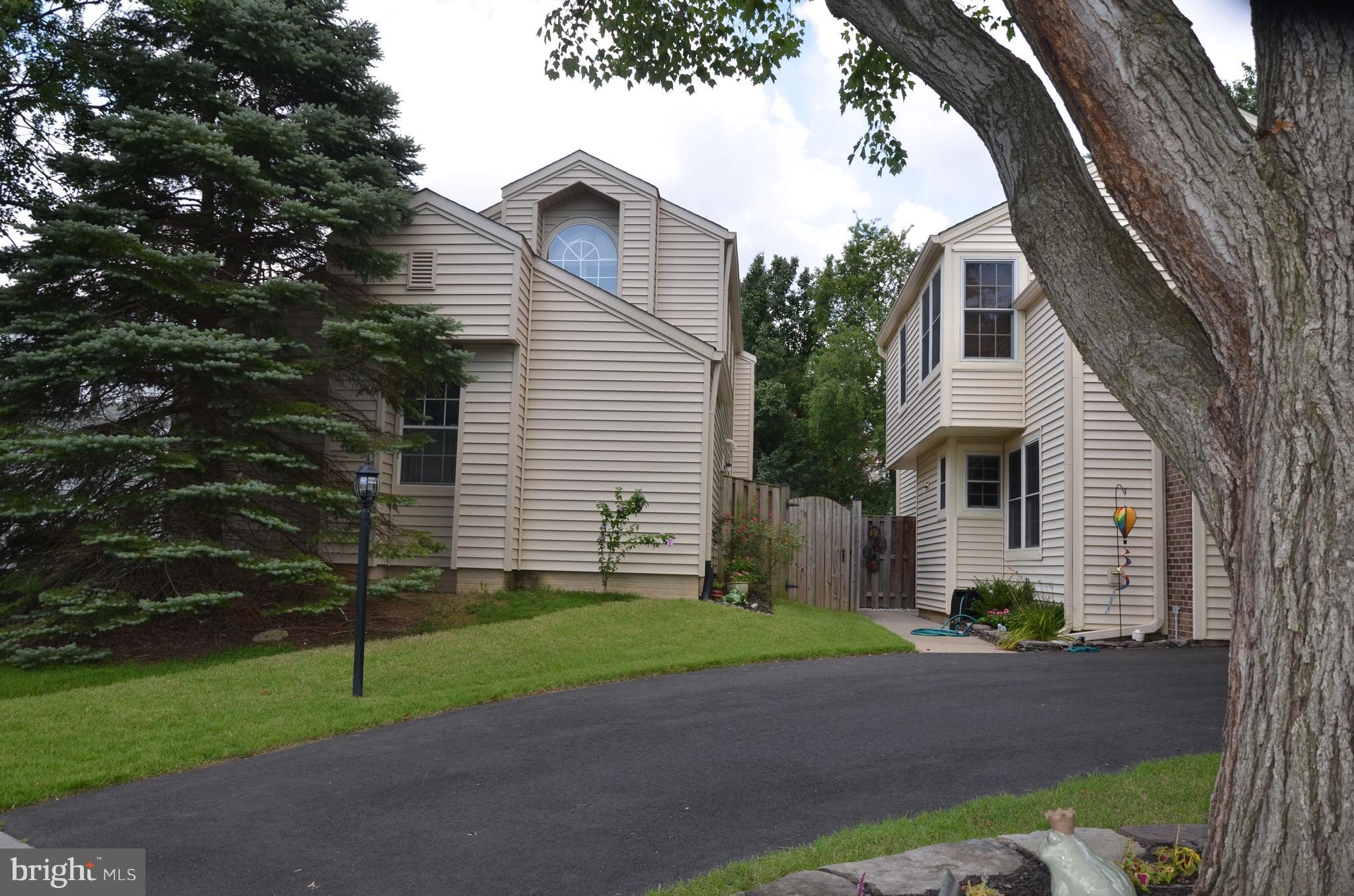 KINGSTOWNE - Residential