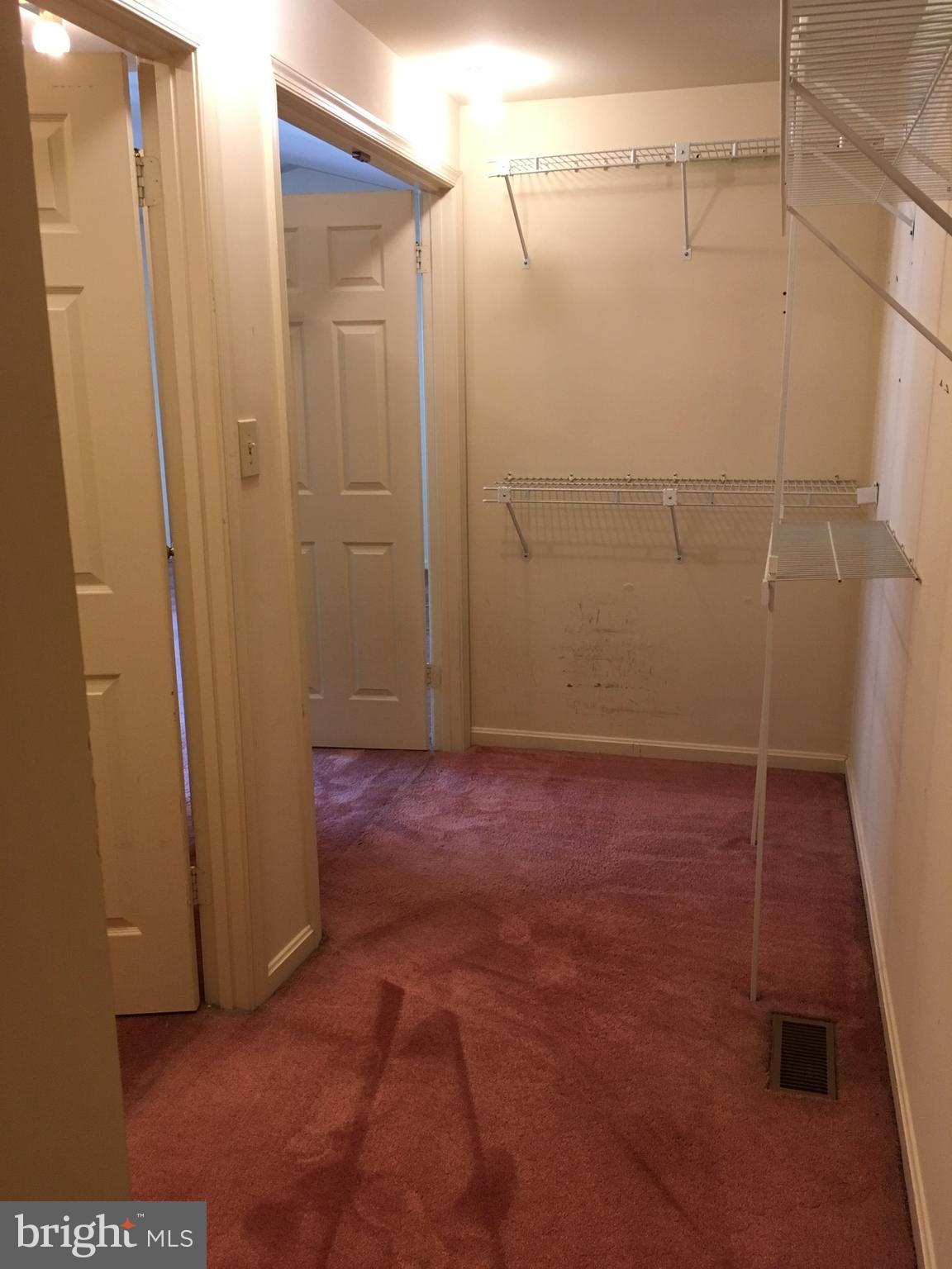 KINGSTOWNE - Residential