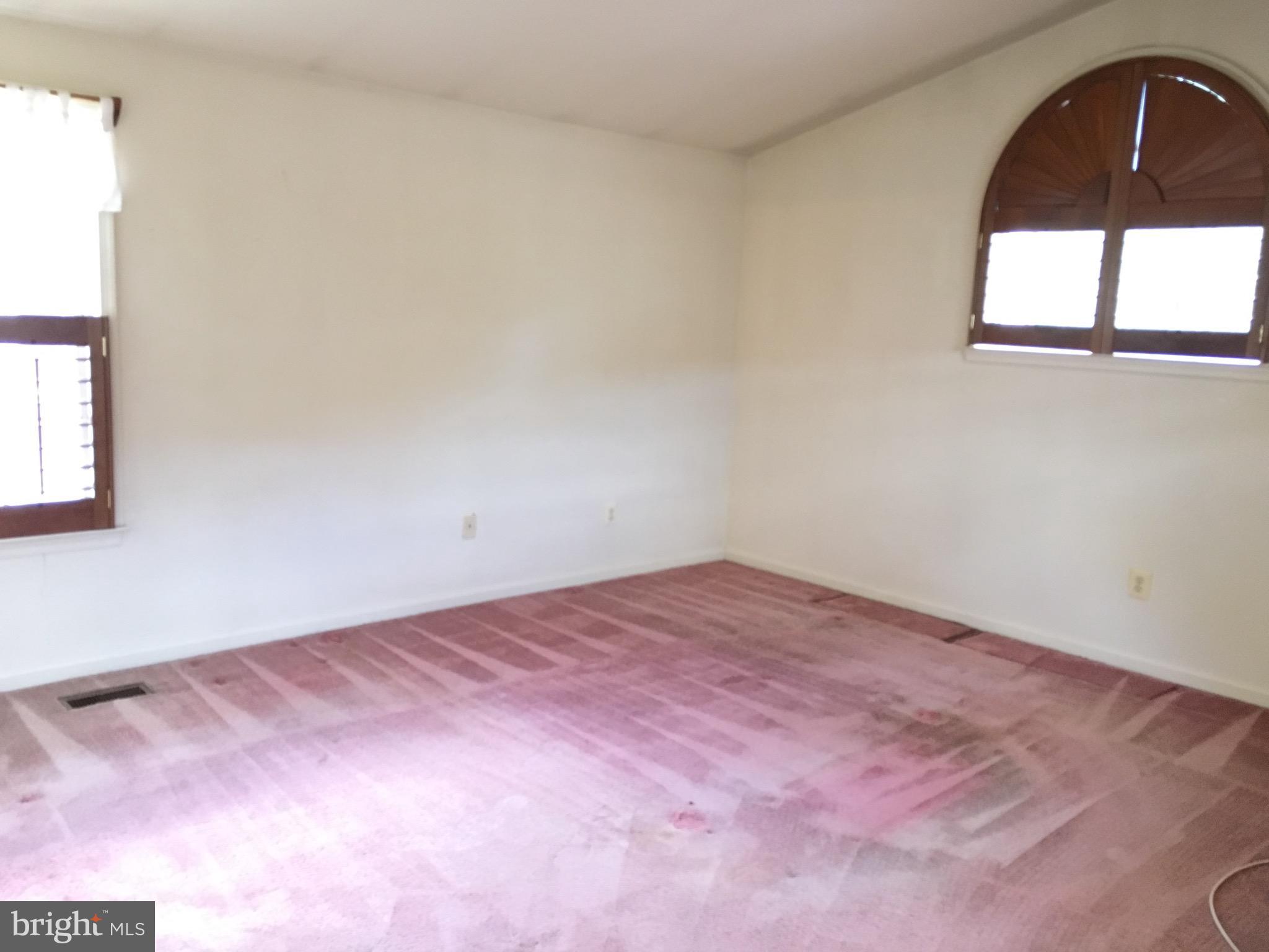 KINGSTOWNE - Residential