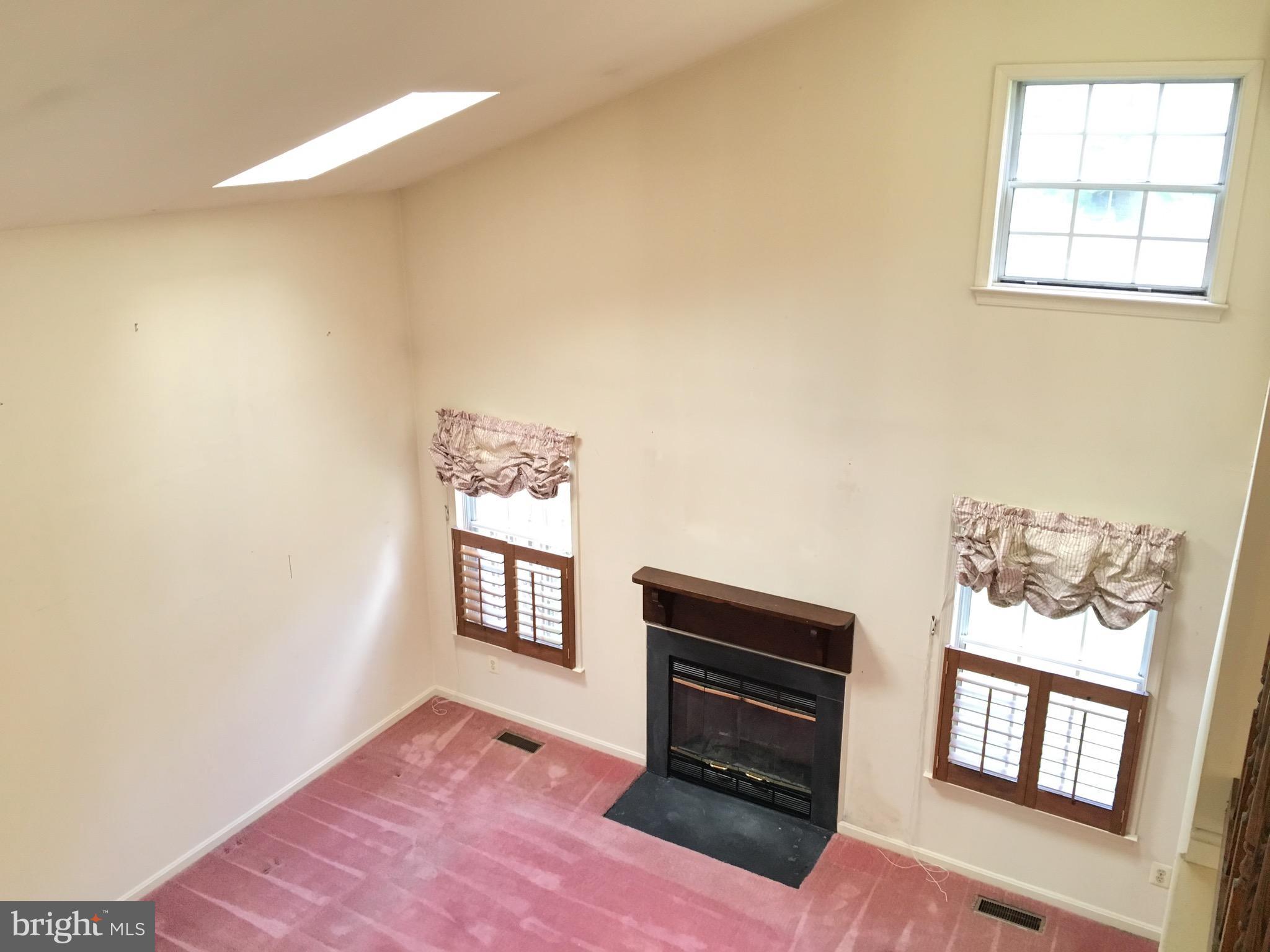 KINGSTOWNE - Residential