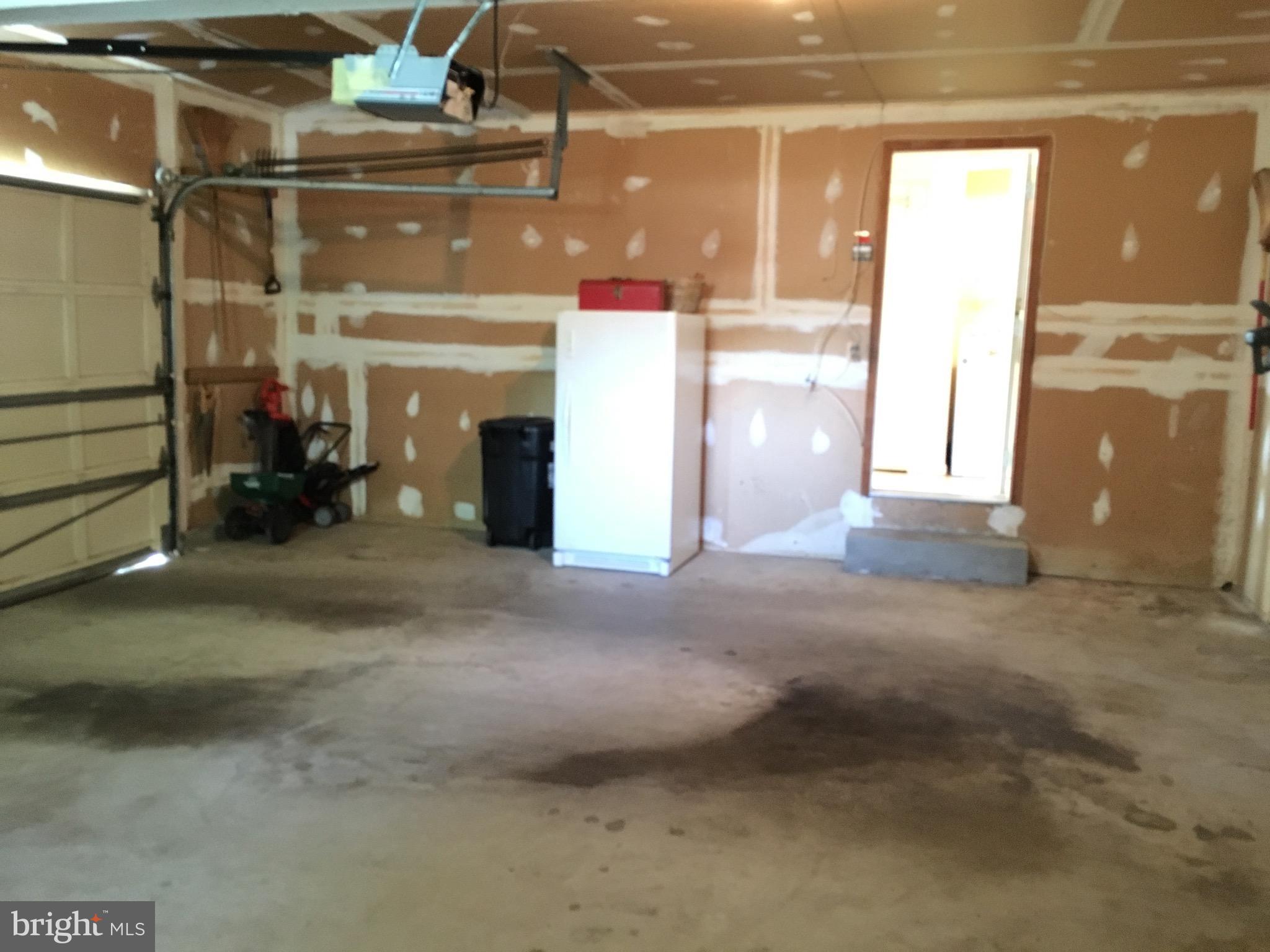 KINGSTOWNE - Residential