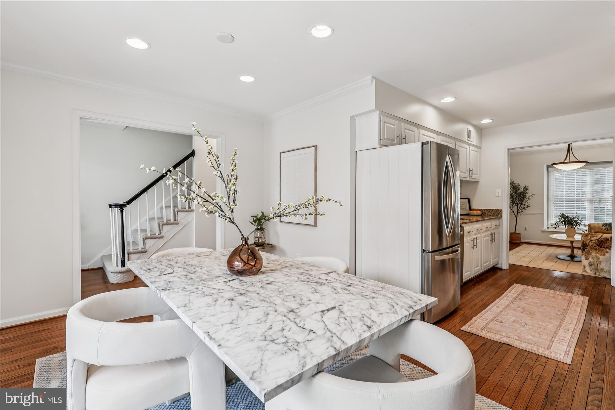 OAKBOROUGH SQUARE - Residential