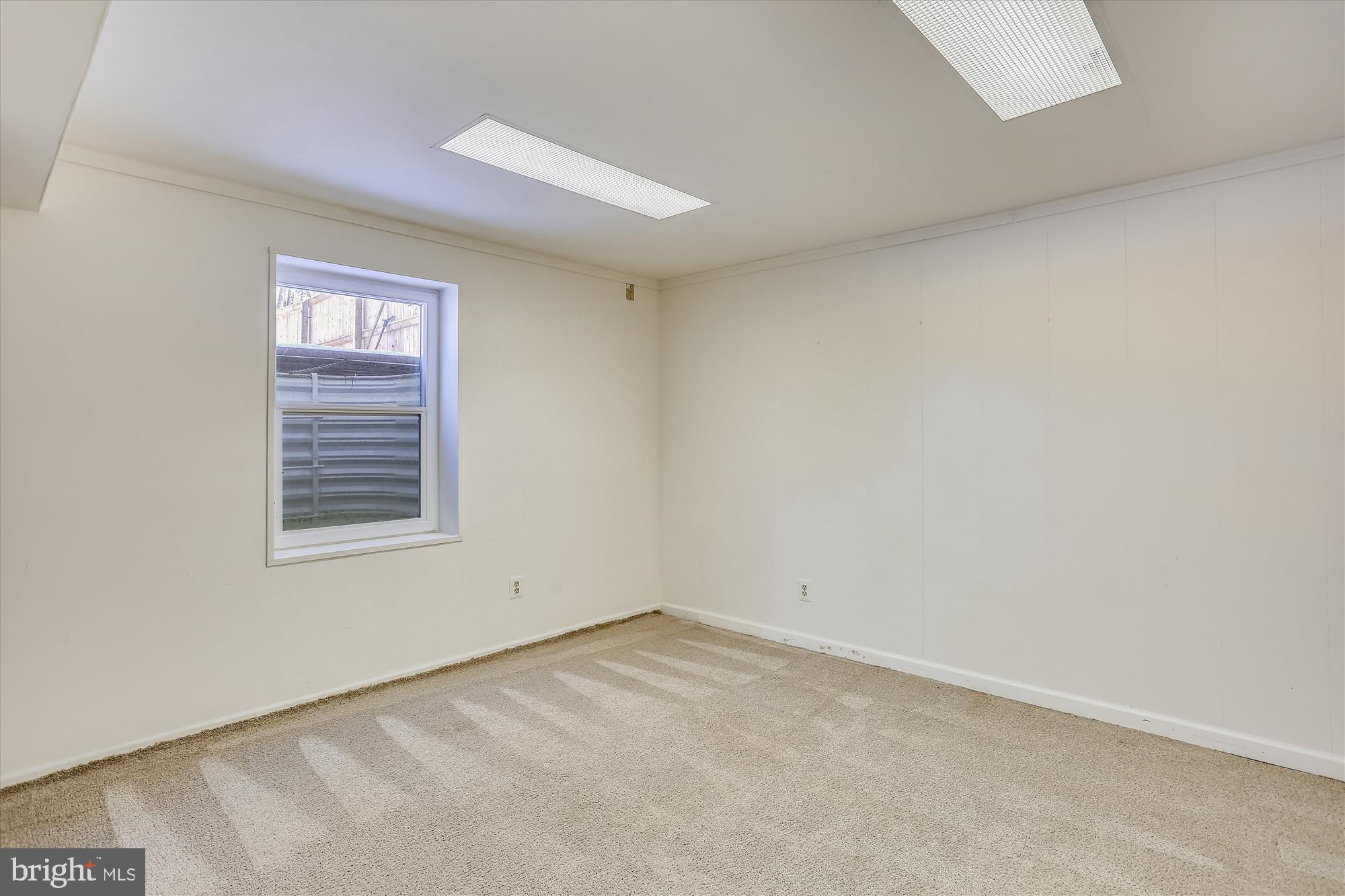 FLOWER HILL - Residential