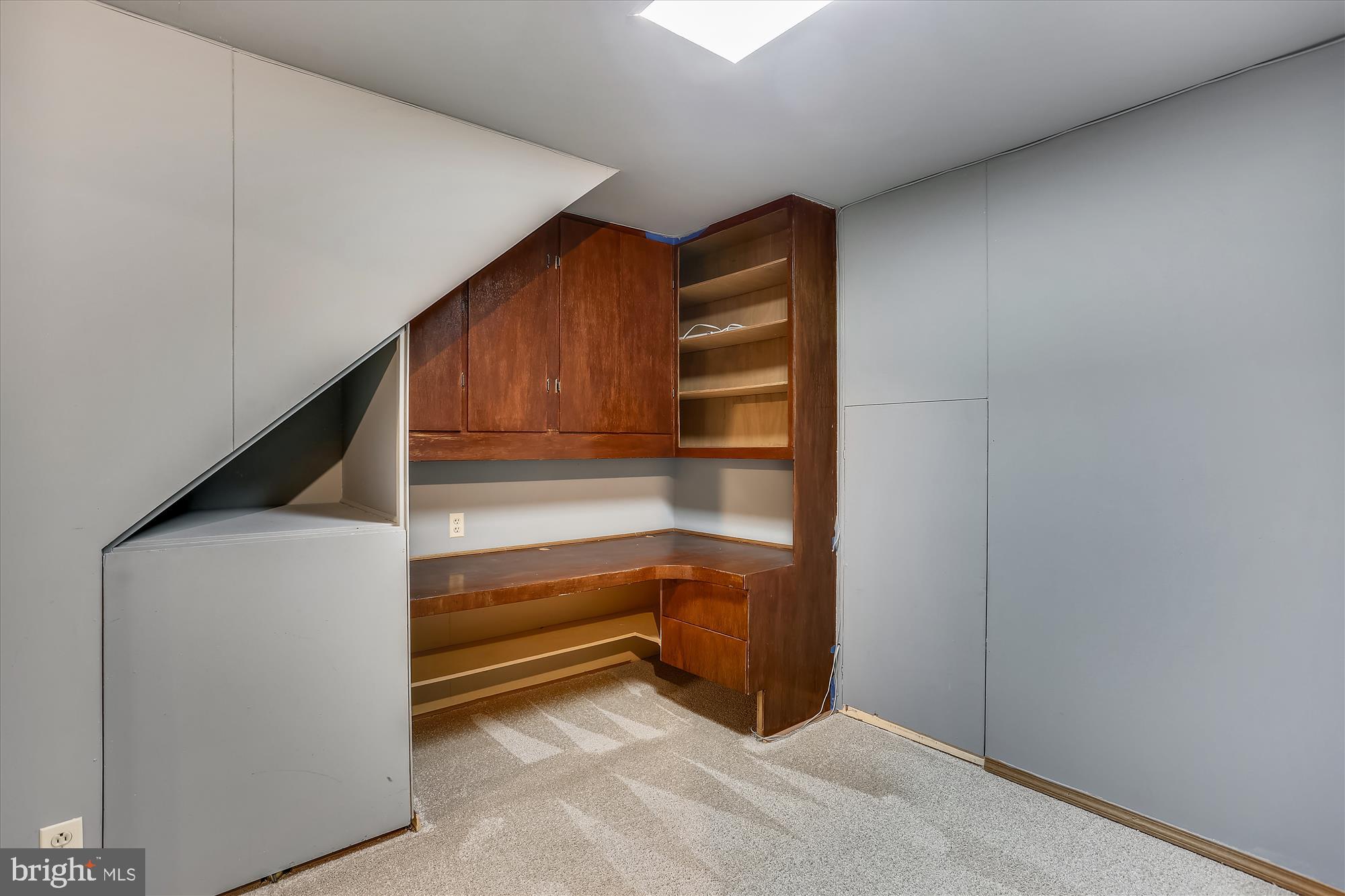 FLOWER HILL - Residential