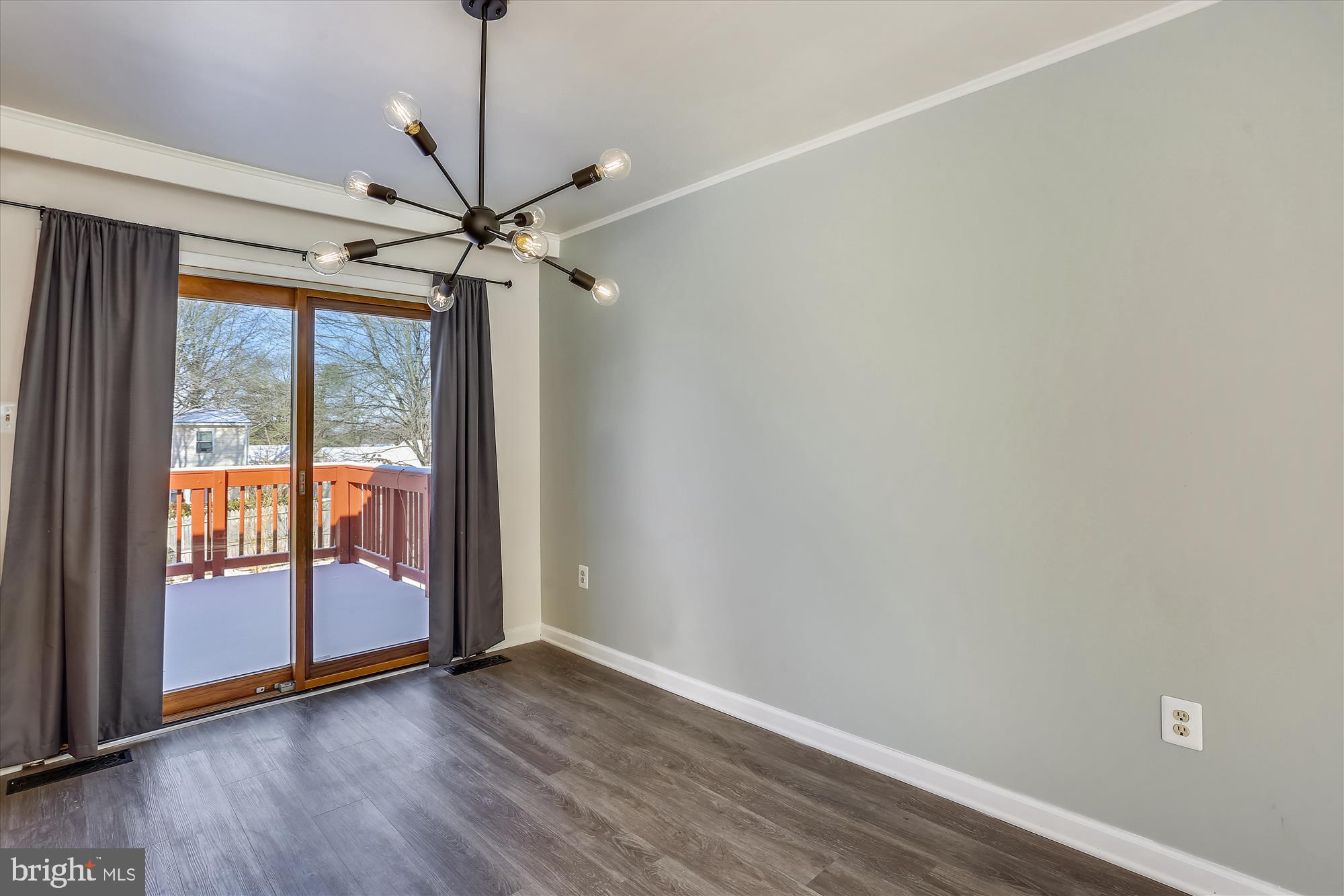 FLOWER HILL - Residential