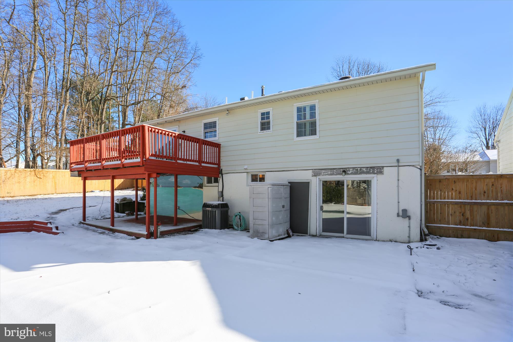 FLOWER HILL - Residential