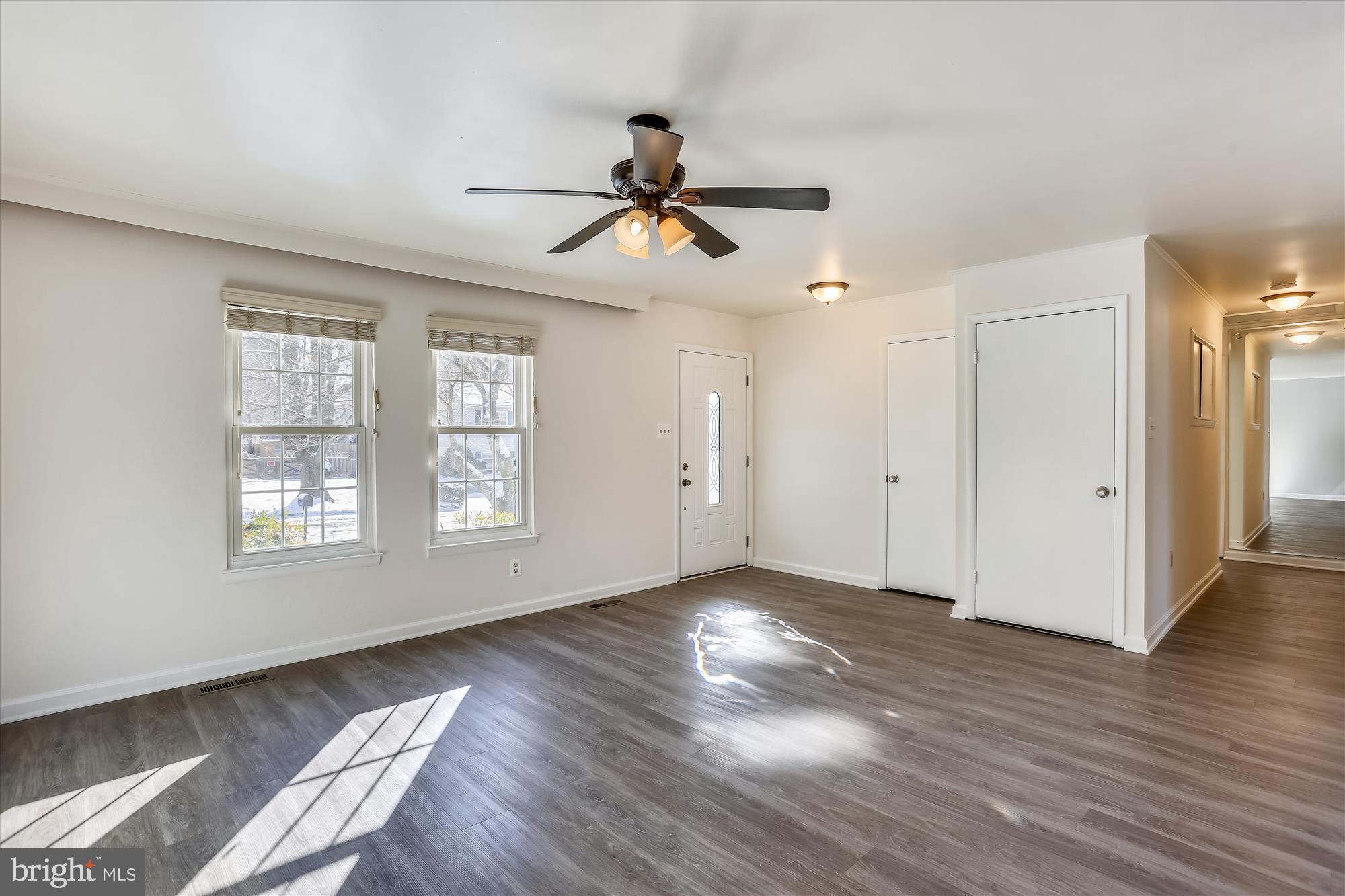 FLOWER HILL - Residential