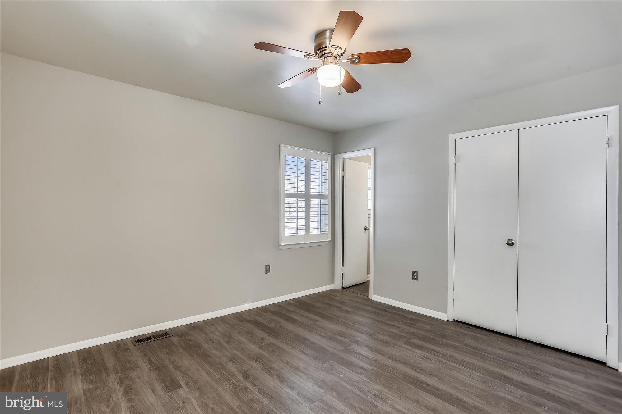 FLOWER HILL - Residential