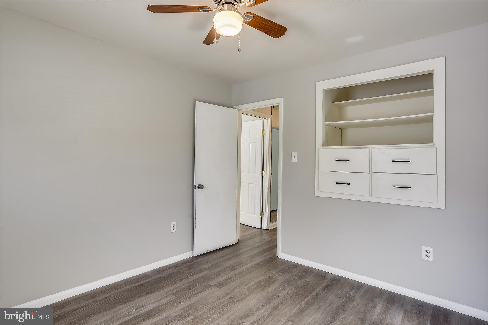 FLOWER HILL - Residential