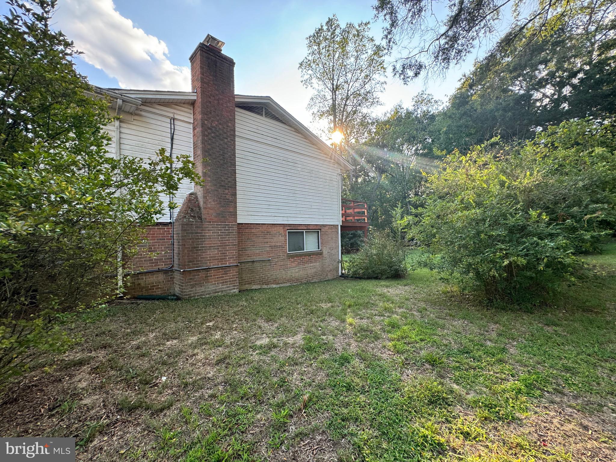 CAPITAL ESTATES - Residential