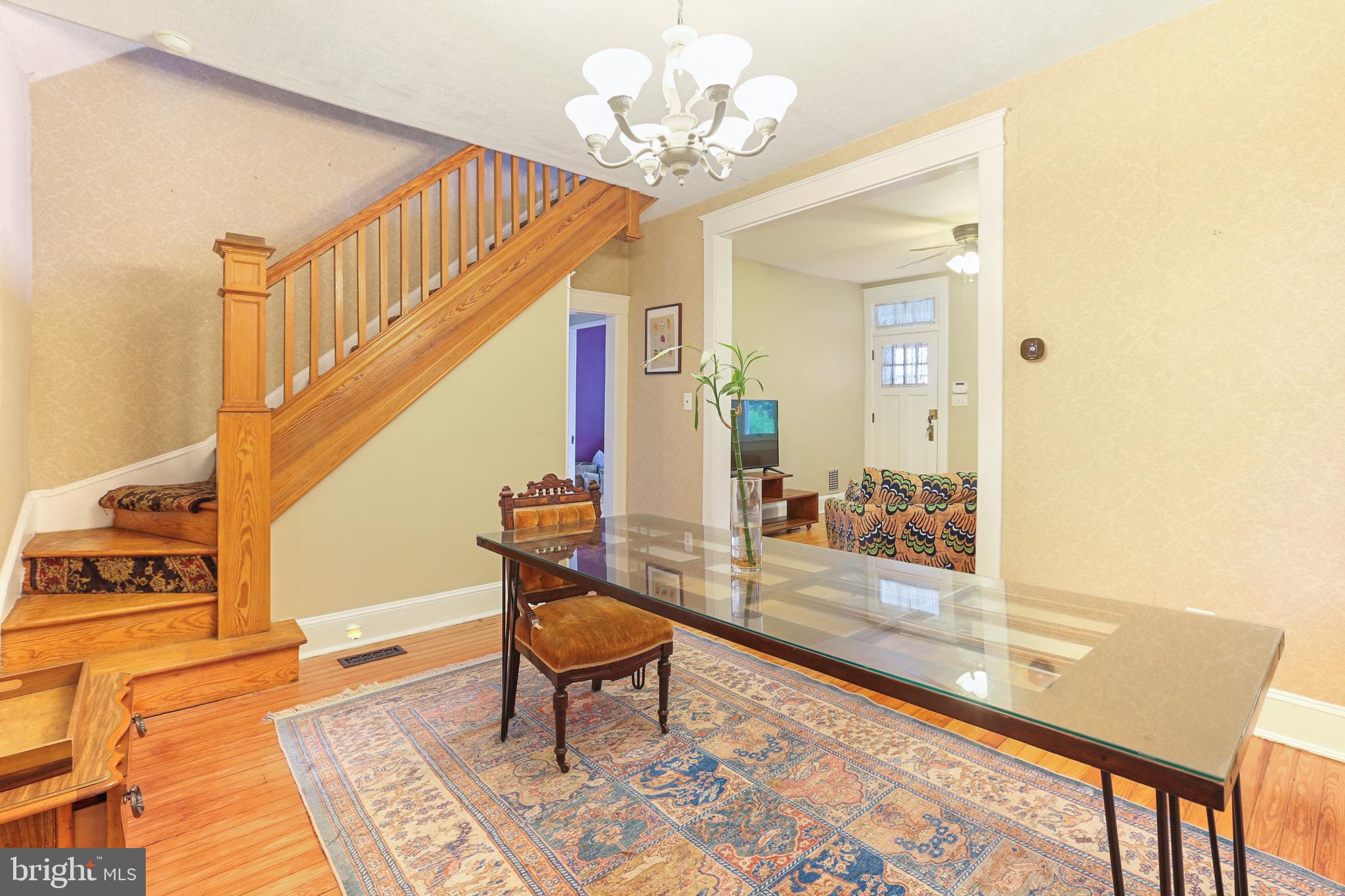 LAURAVILLE HISTORIC DISTRICT - Residential