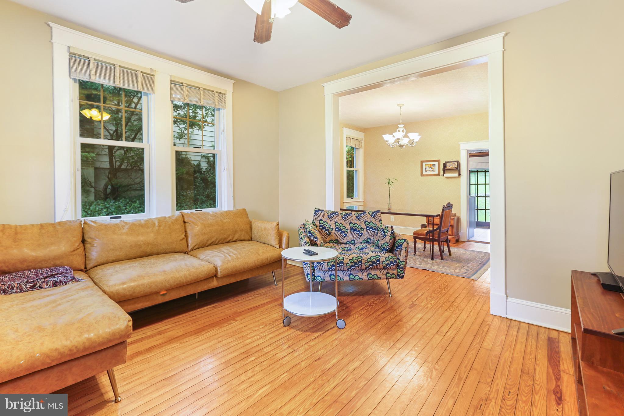 LAURAVILLE HISTORIC DISTRICT - Residential