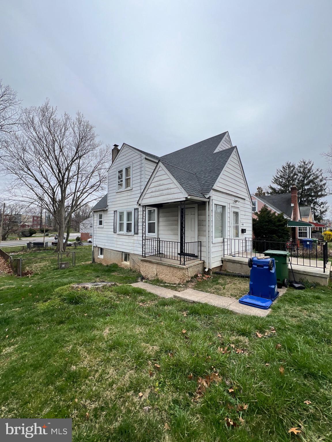 WEST ARLINGTON - Residential