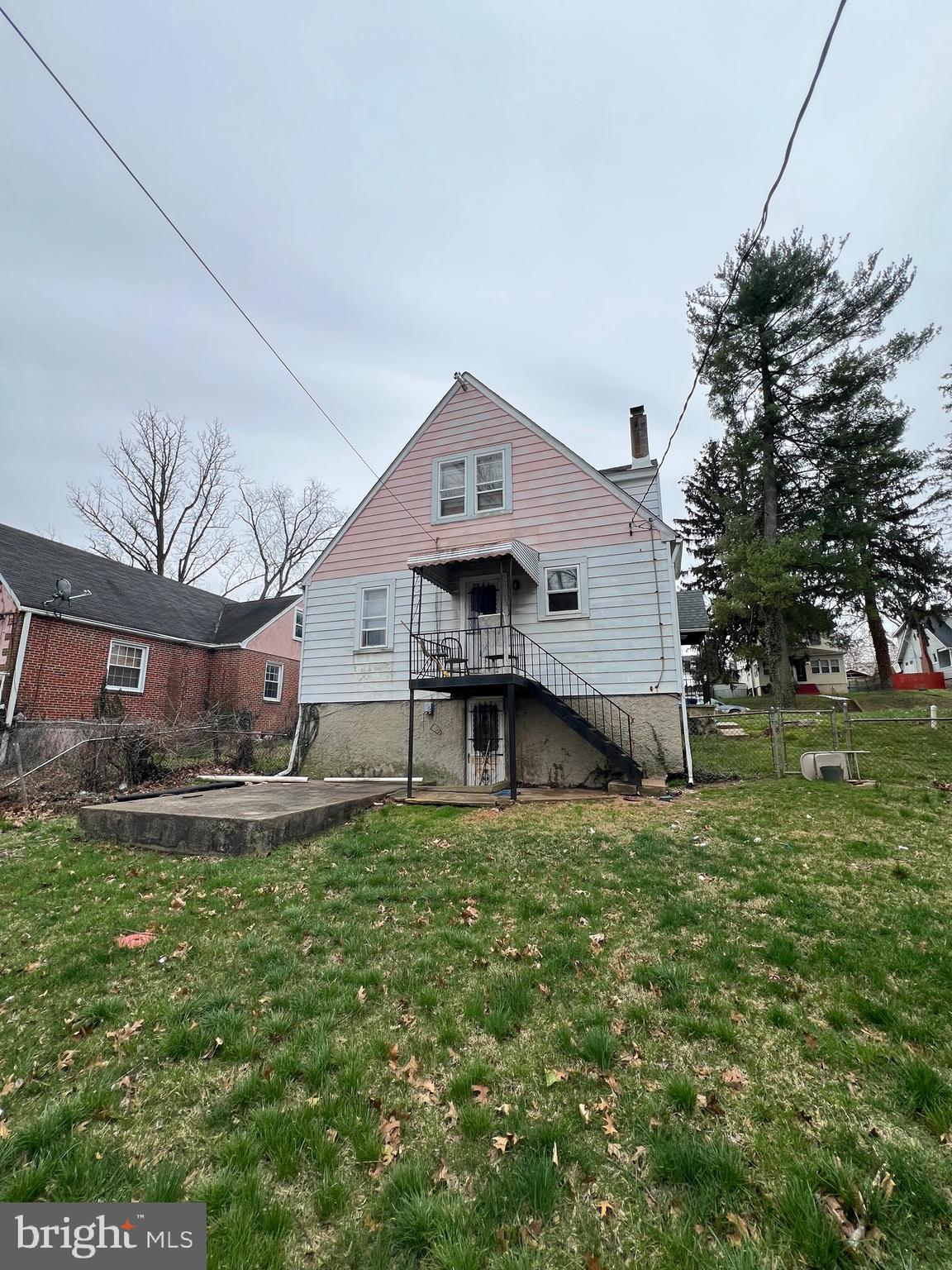 WEST ARLINGTON - Residential