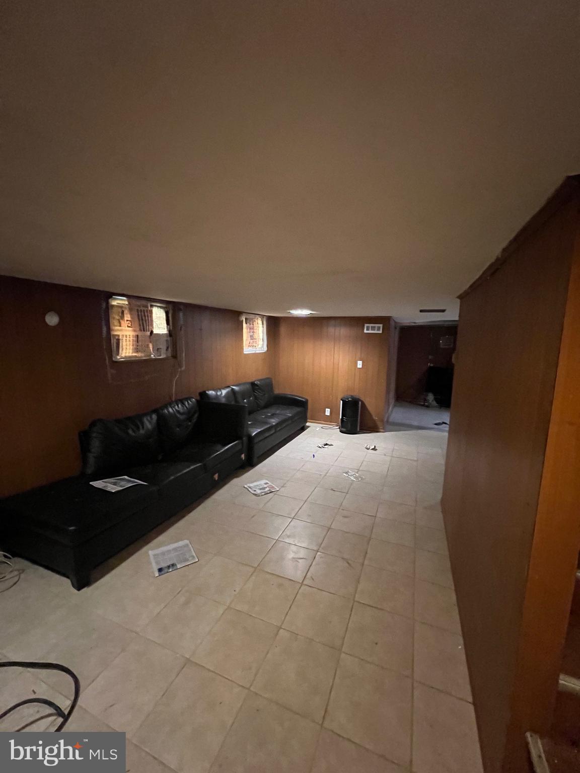 WEST ARLINGTON - Residential