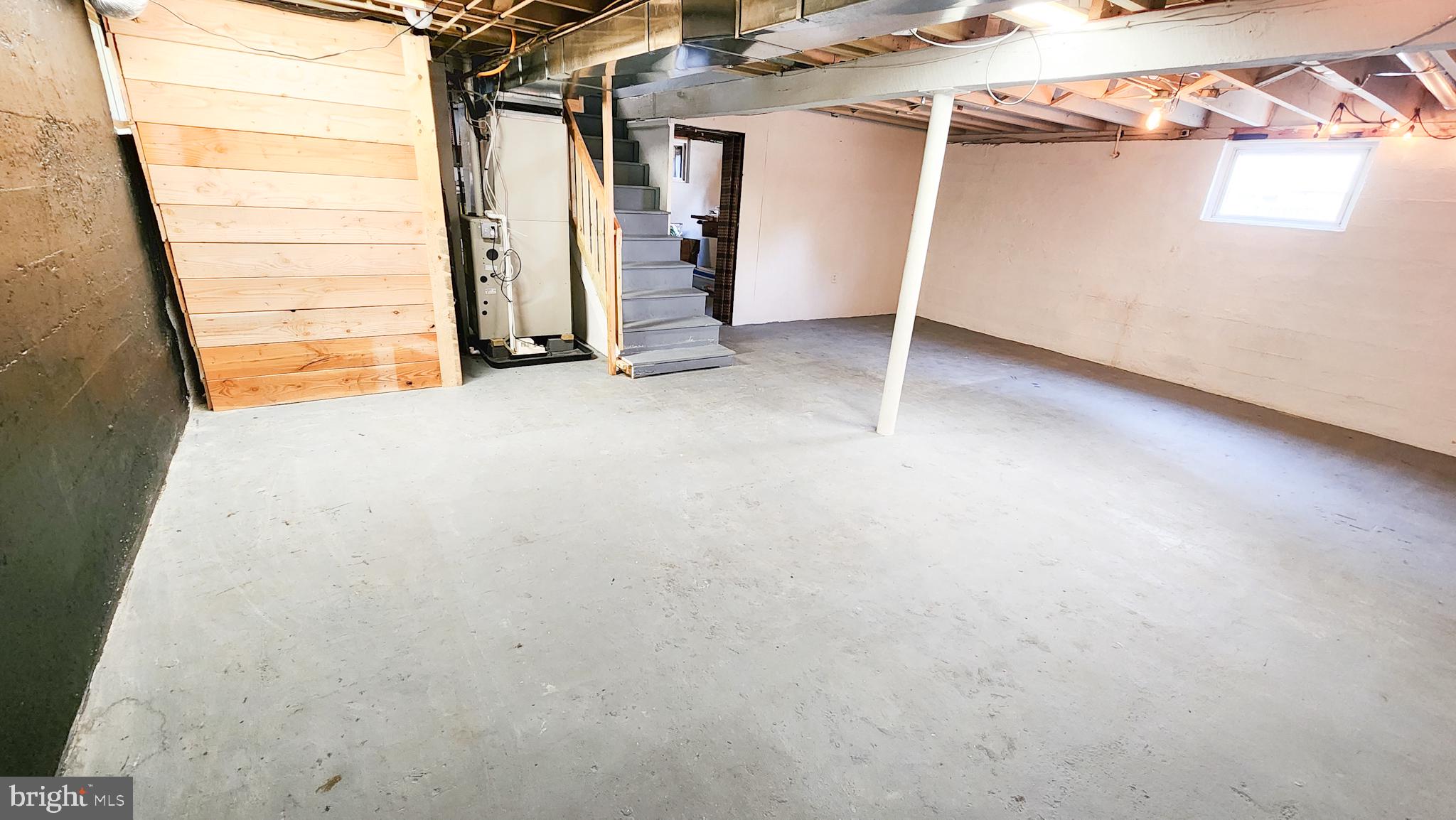 LAURAVILLE HISTORIC DISTRICT - Residential