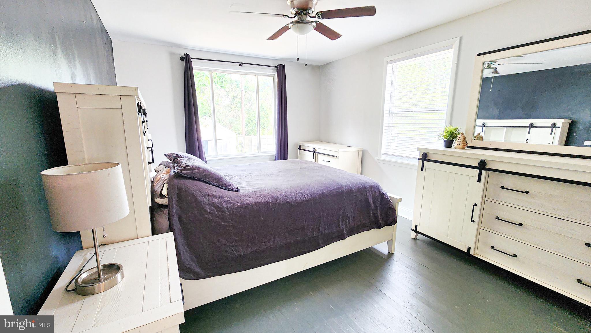 LAURAVILLE HISTORIC DISTRICT - Residential