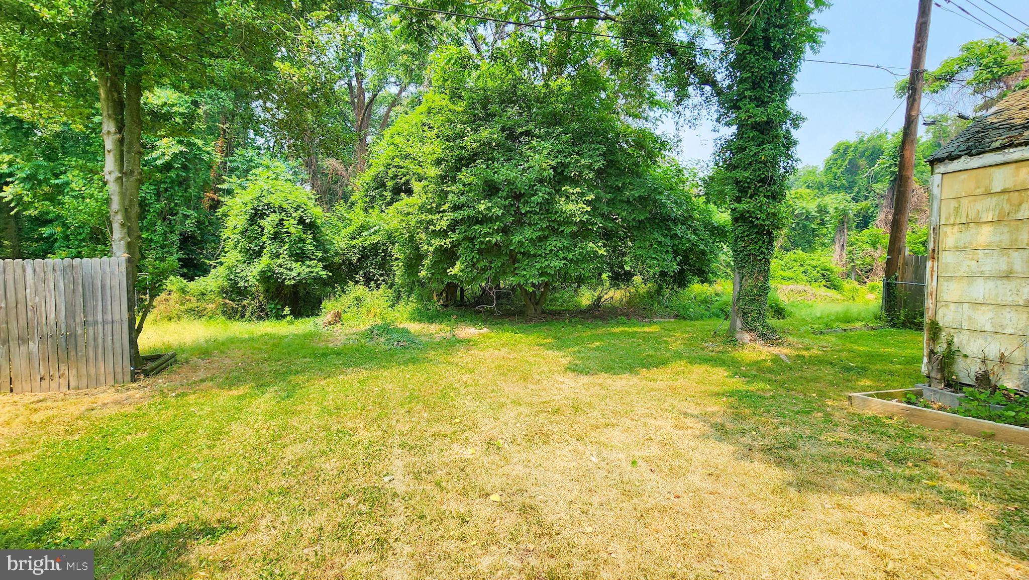 LAURAVILLE HISTORIC DISTRICT - Residential