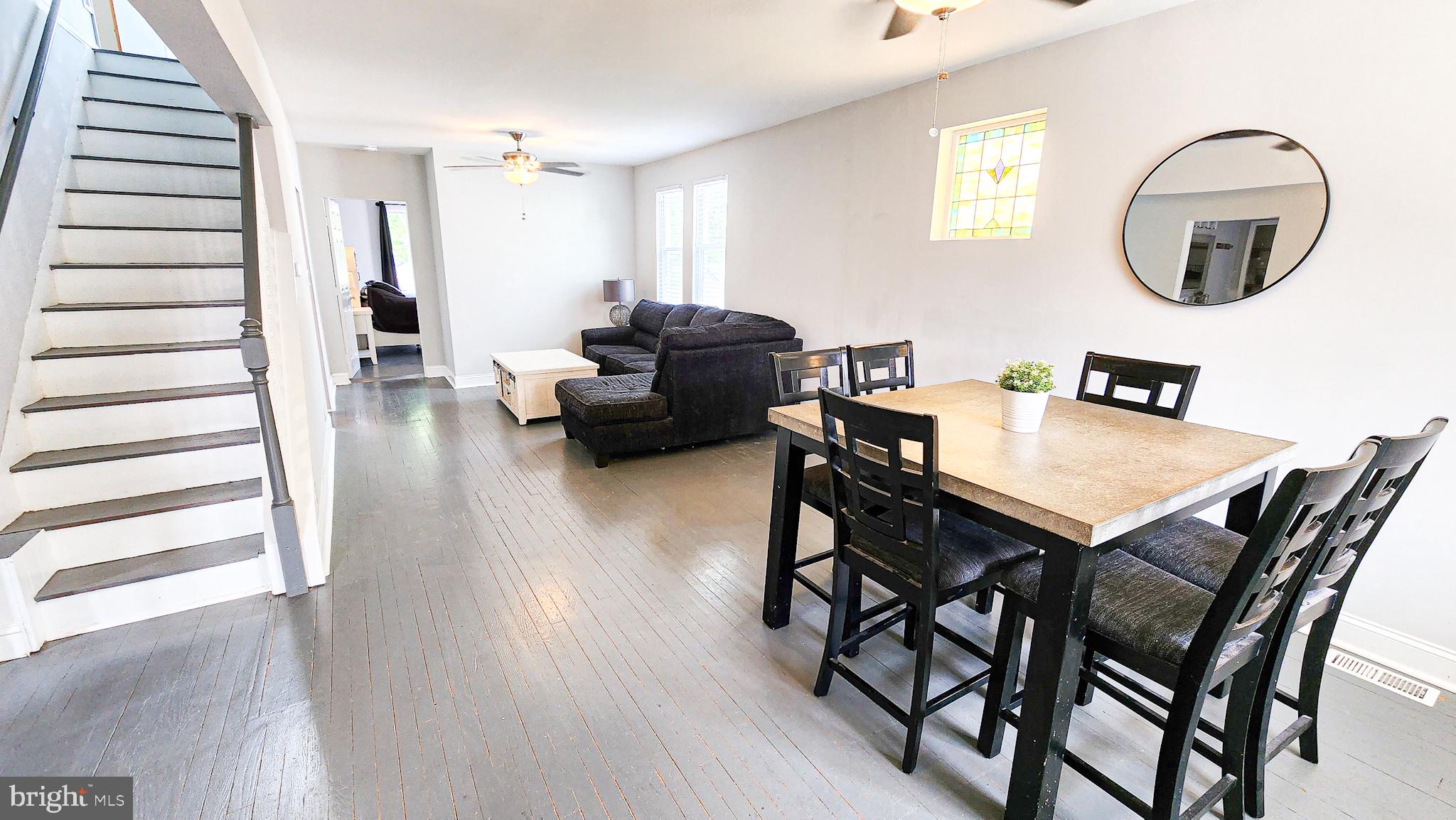 LAURAVILLE HISTORIC DISTRICT - Residential