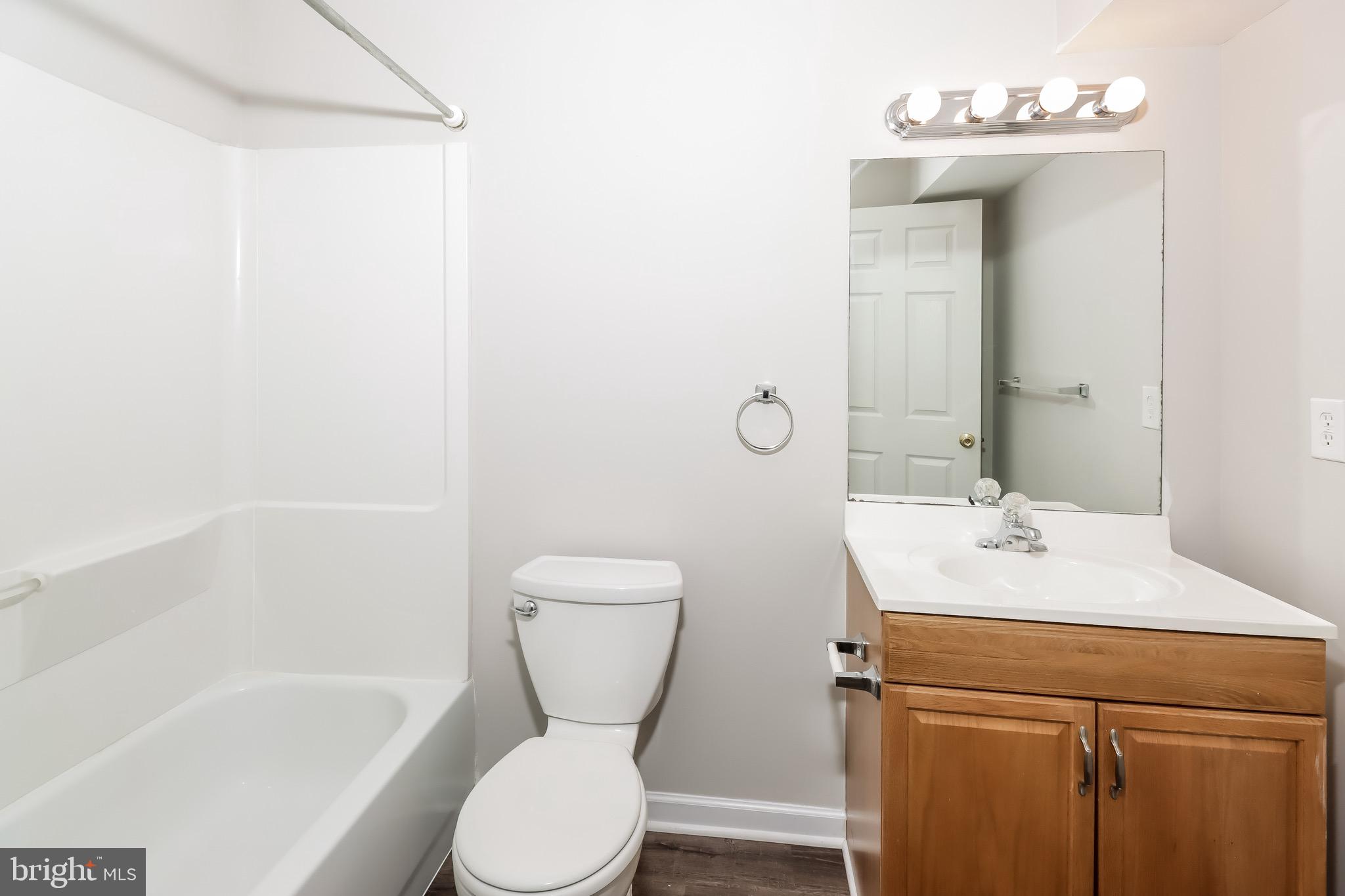 MELWOOD SPRINGS- PLAT 9 - Residential Lease