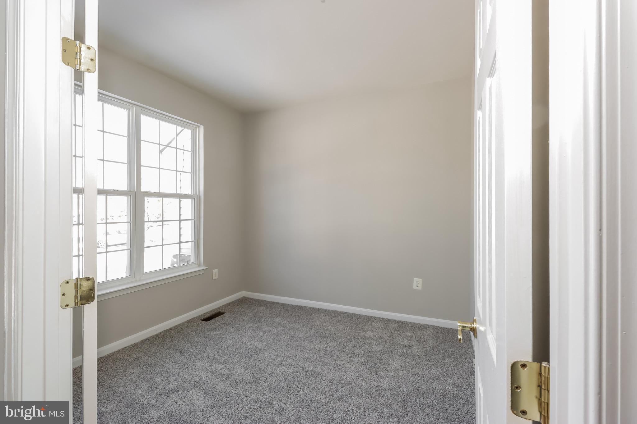 MELWOOD SPRINGS- PLAT 9 - Residential Lease