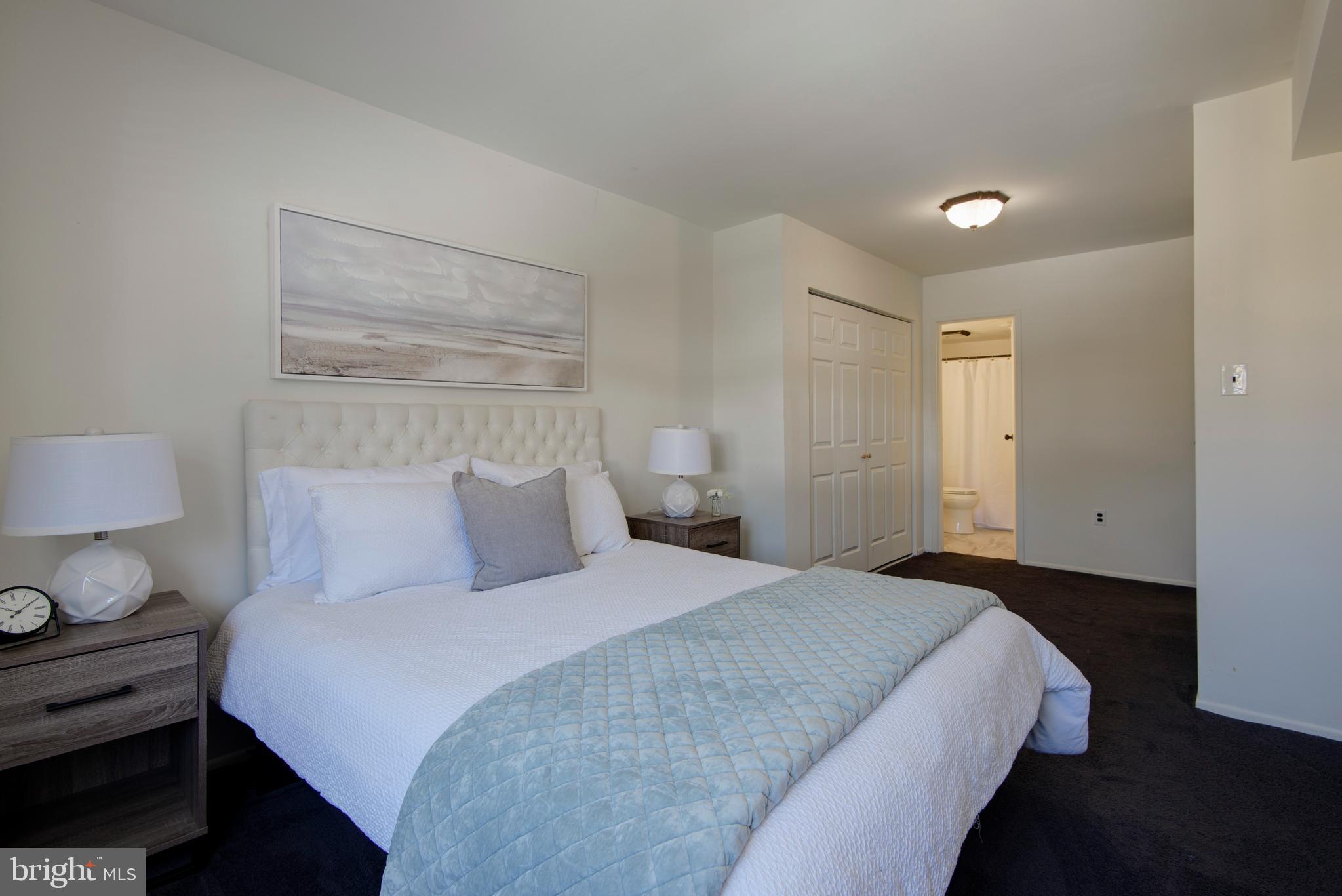 PAINTERS CROSSING - Residential