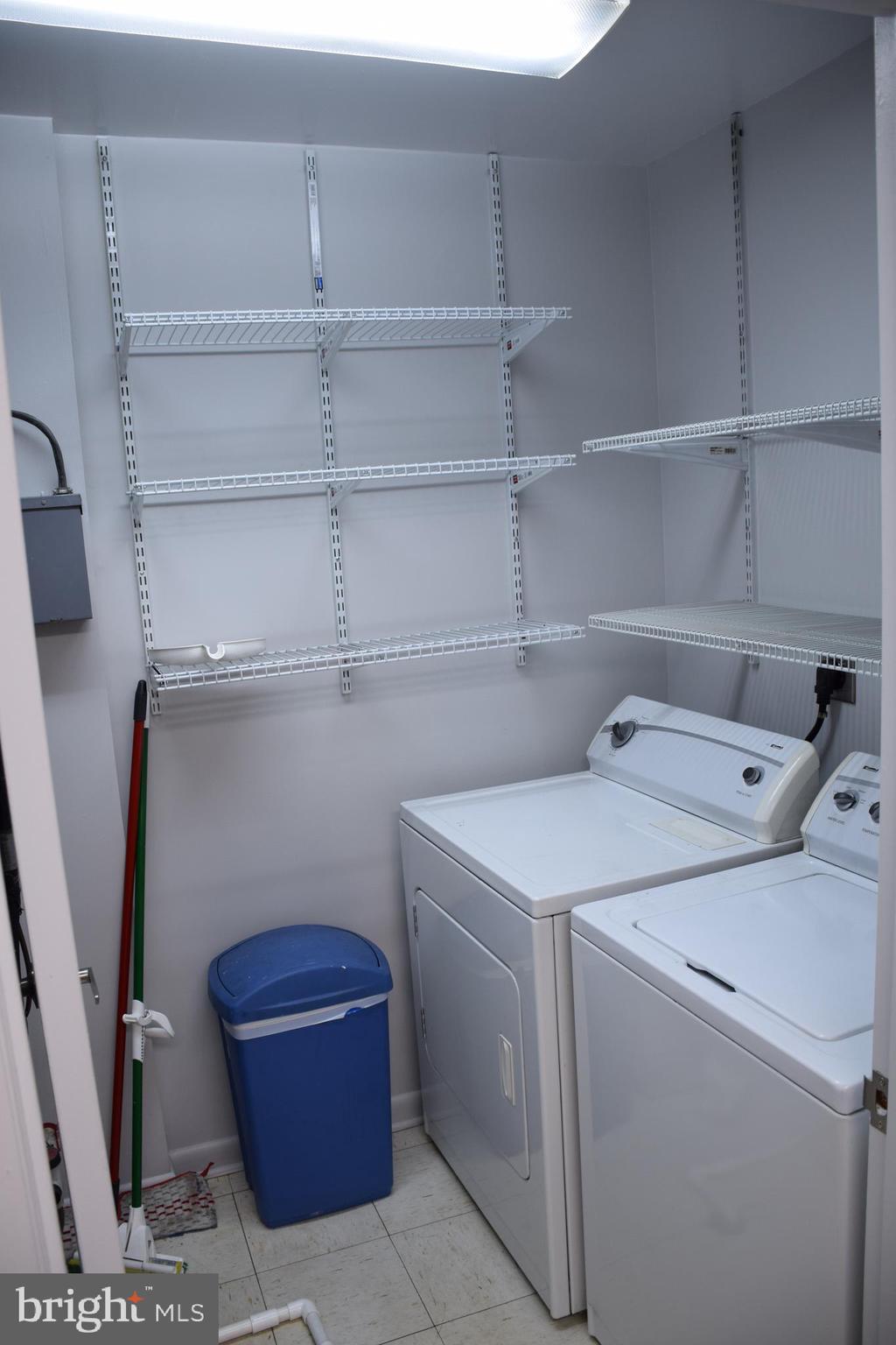 SOMERSET PARK - Residential