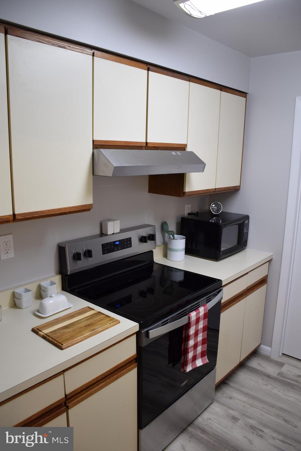 SOMERSET PARK - Residential