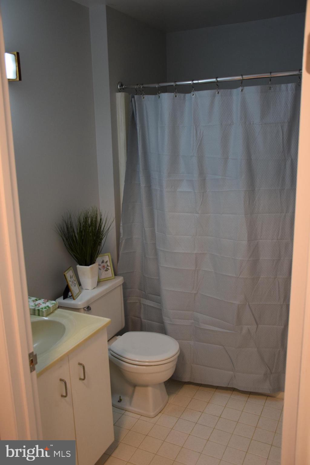 SOMERSET PARK - Residential