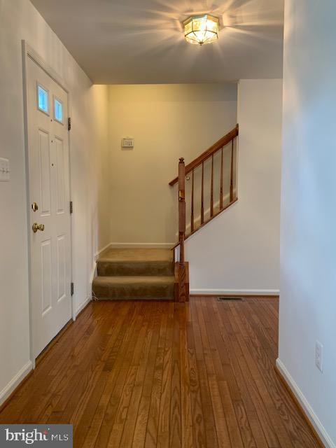 STAFFORD LAKES VILLAGE - Residential Lease