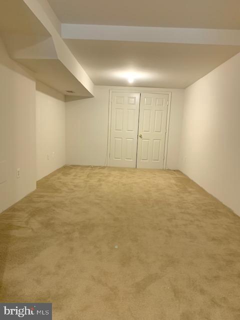 STAFFORD LAKES VILLAGE - Residential Lease