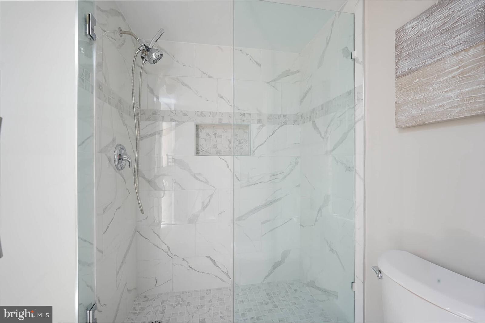 FALLSWOOD - Residential