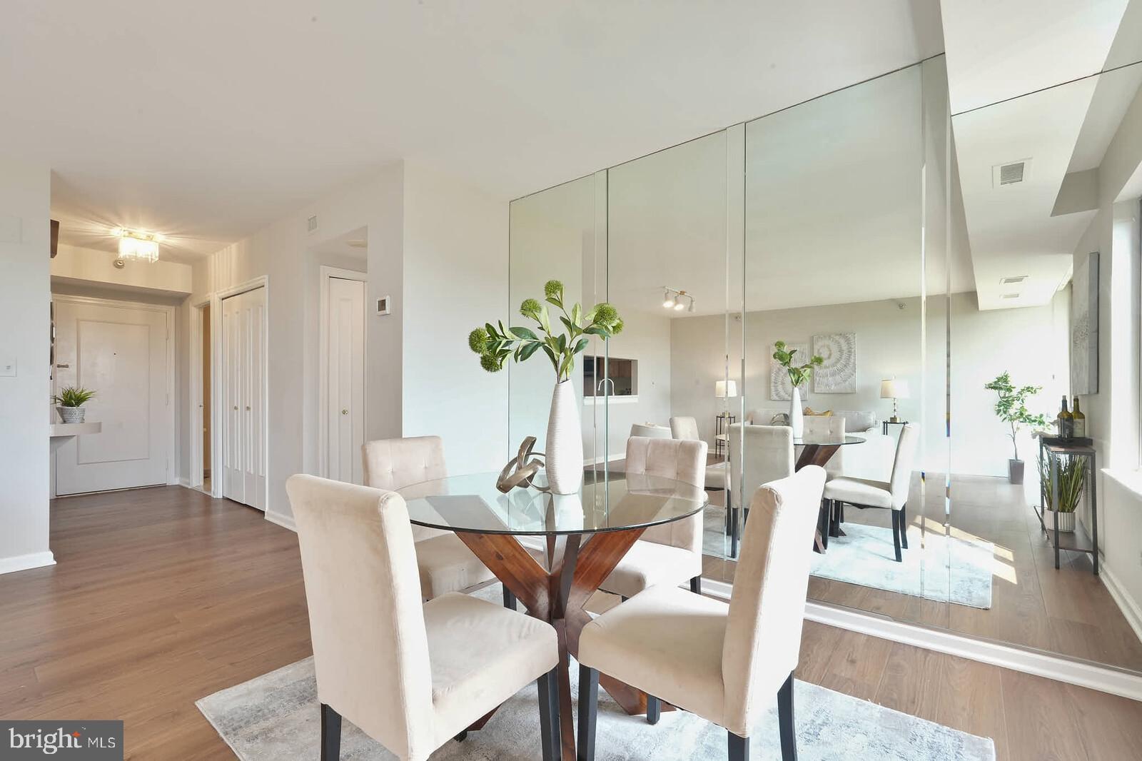 FALLSWOOD - Residential