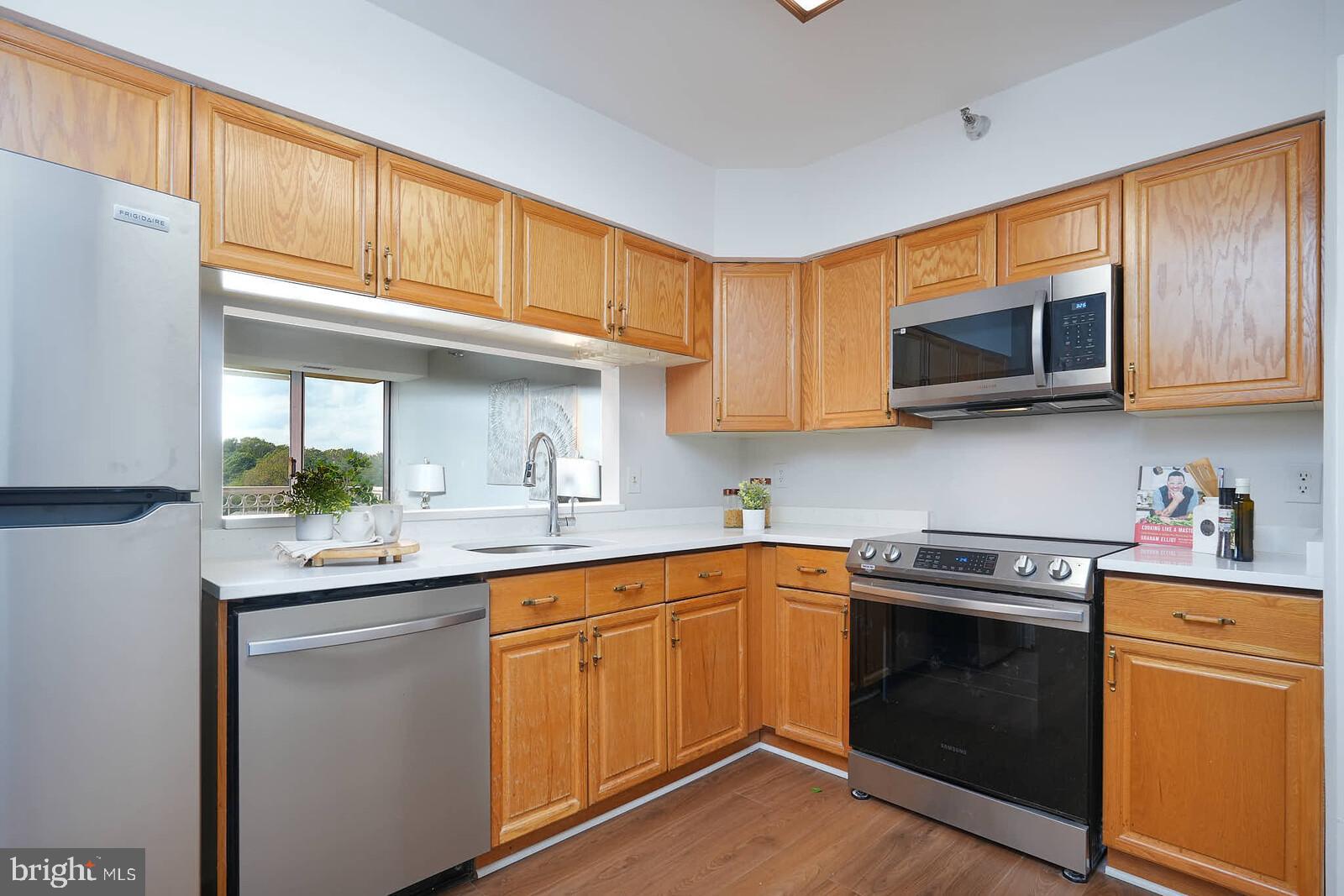 FALLSWOOD - Residential