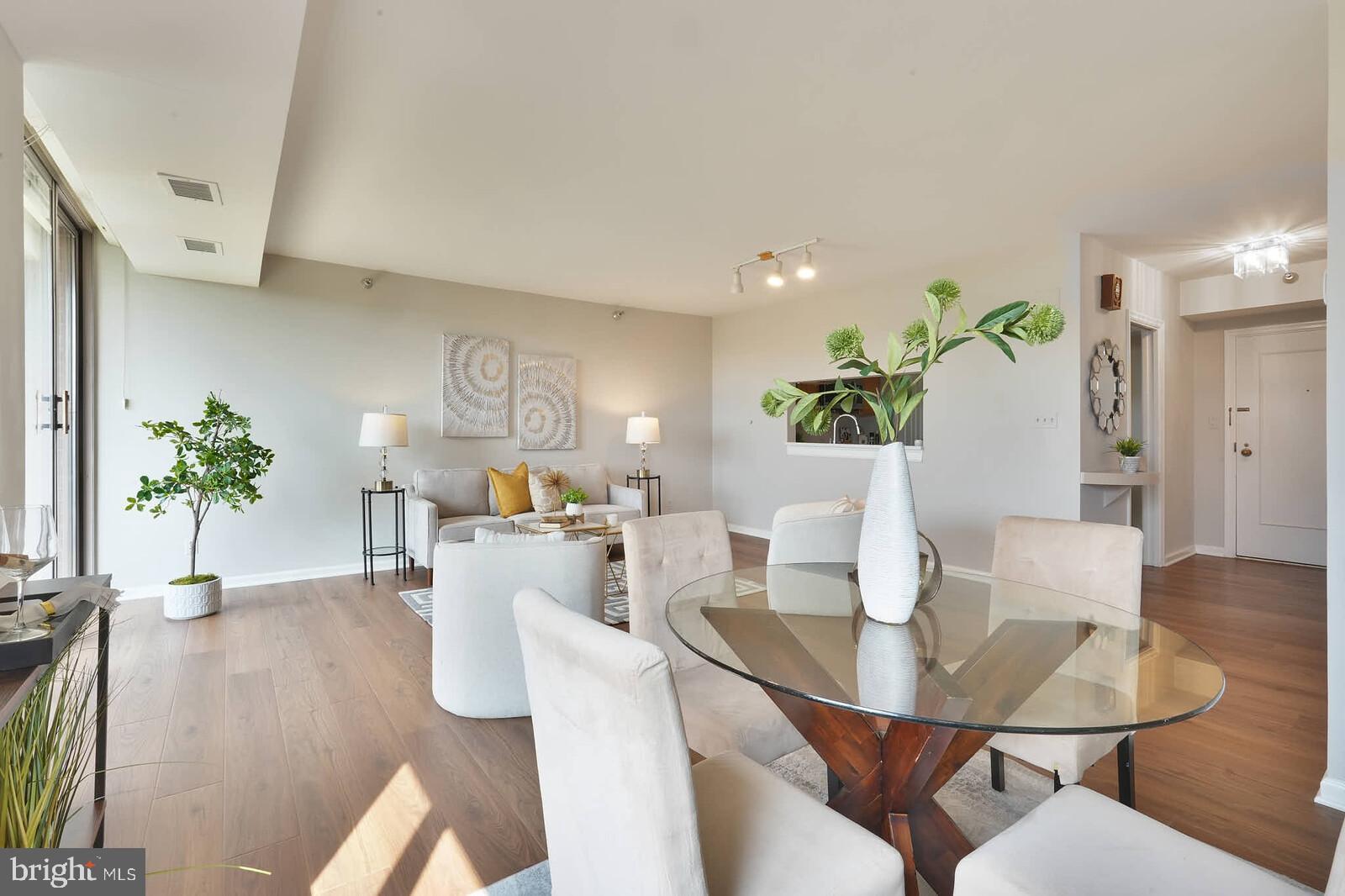 FALLSWOOD - Residential