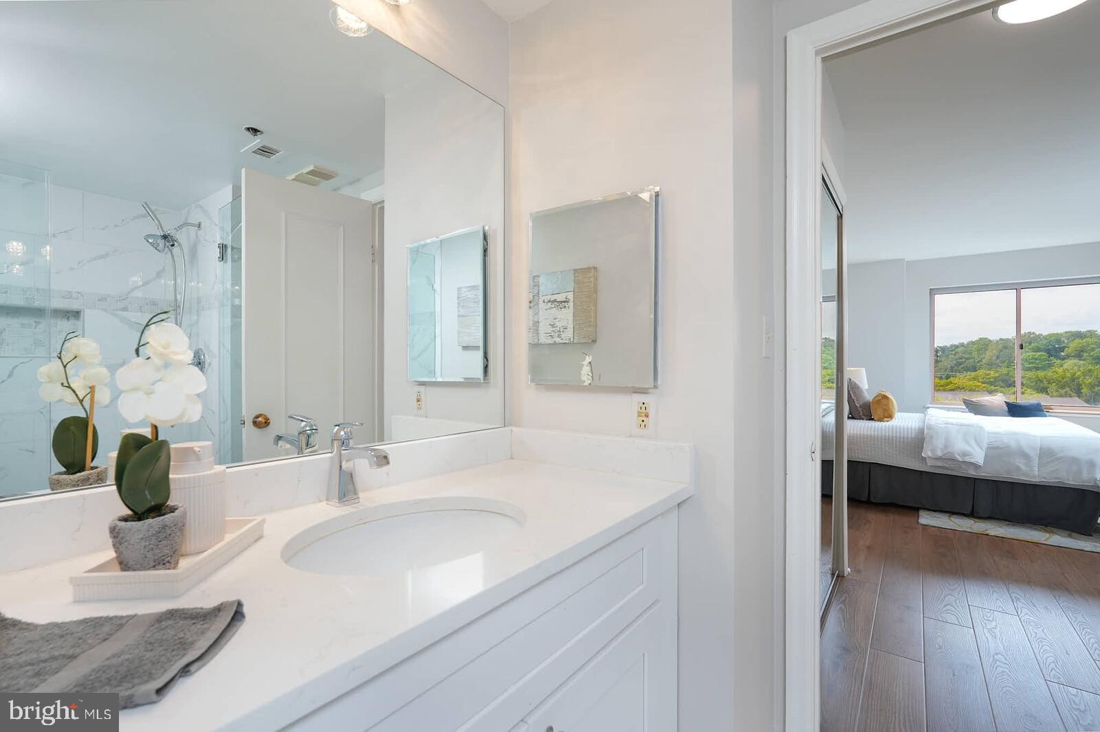 FALLSWOOD - Residential