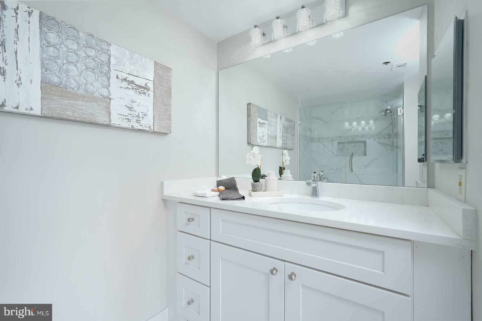 FALLSWOOD - Residential