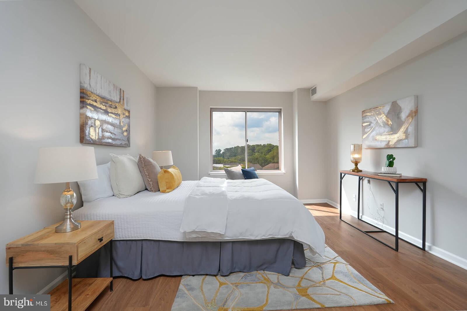 FALLSWOOD - Residential