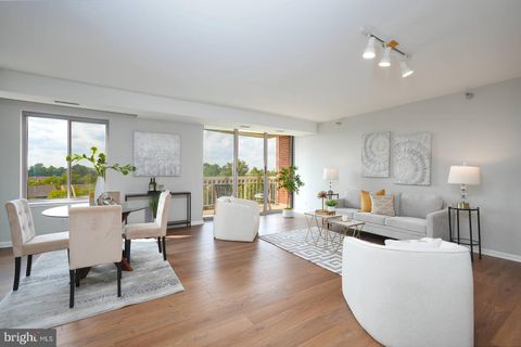 5800 NICHOLSON LANE 1-704 NORTH BETHESDA MD 20852
