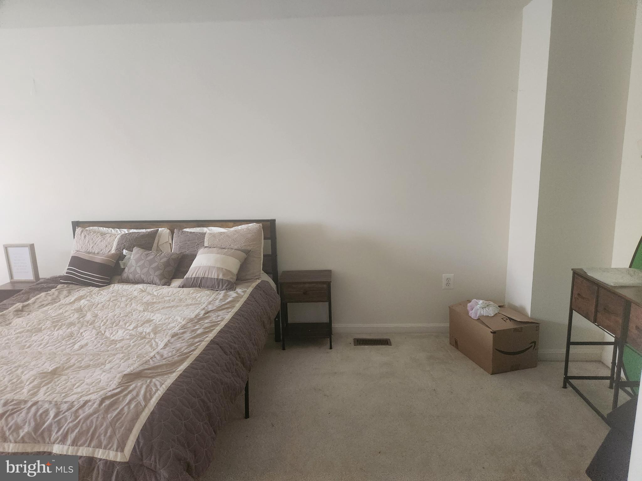 WELLINGTON TRACE - Residential