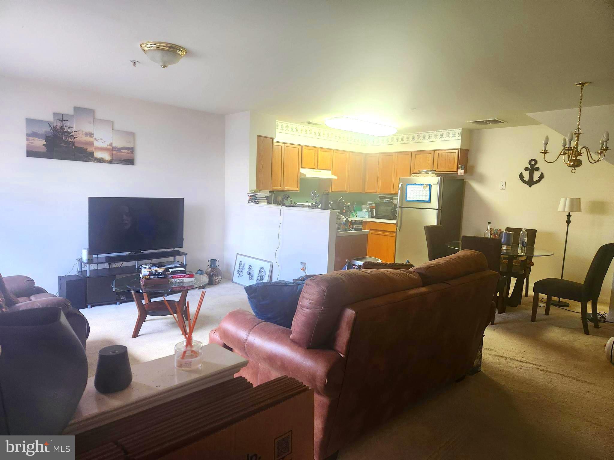 WELLINGTON TRACE - Residential