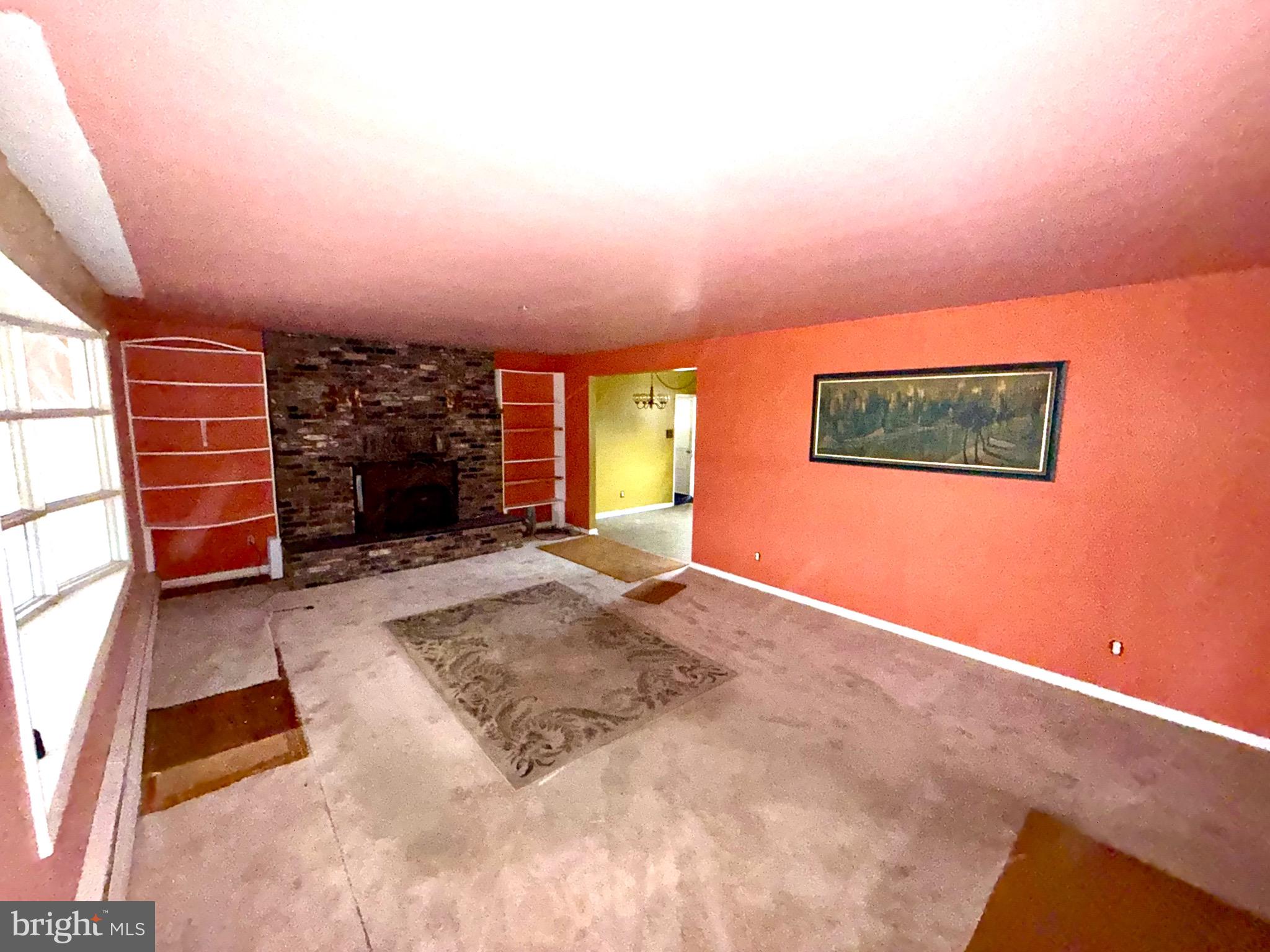 1053 CLAYTON ROAD