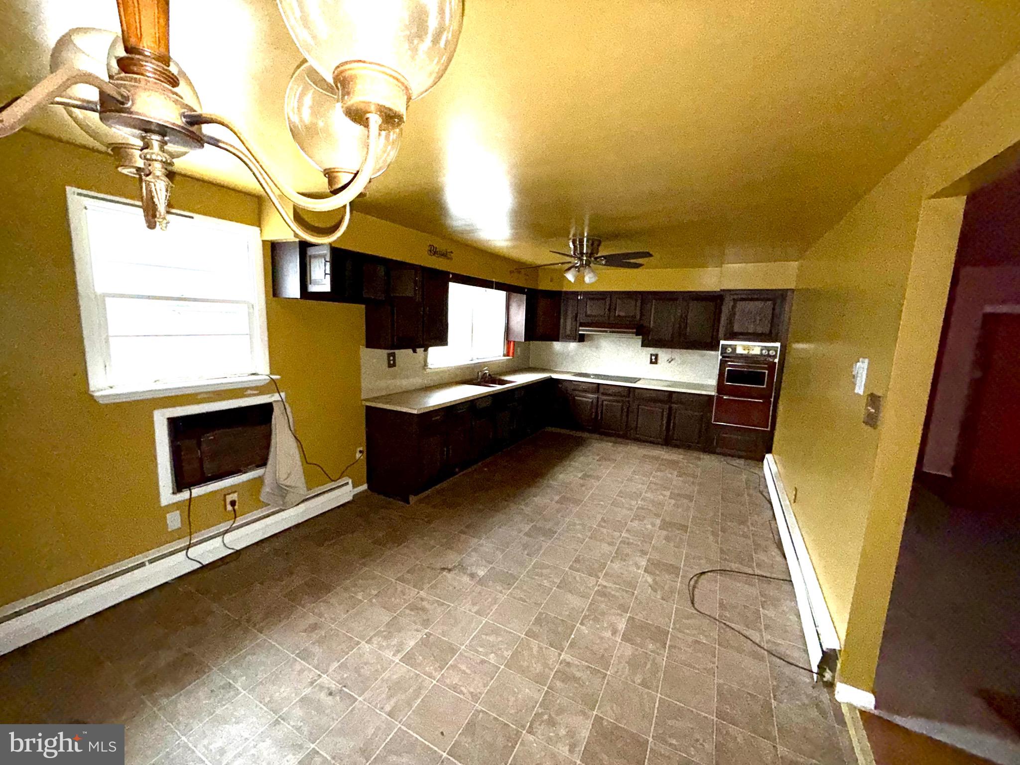 1053 CLAYTON ROAD