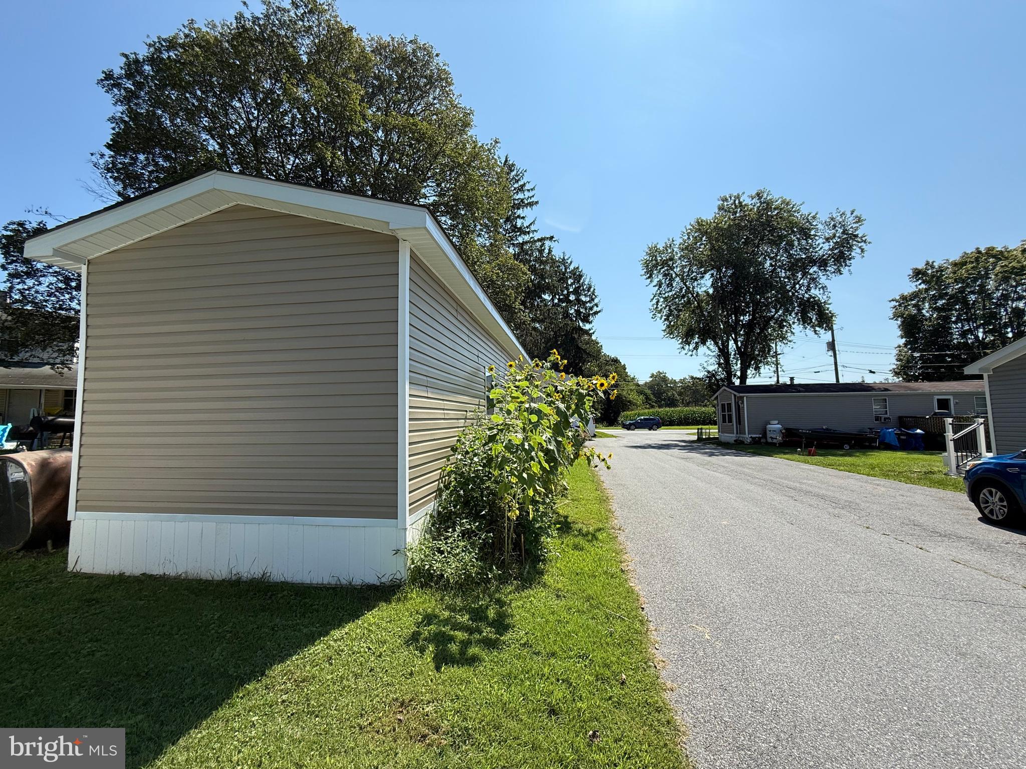 LAKEVIEW TRAILER PARK - Residential